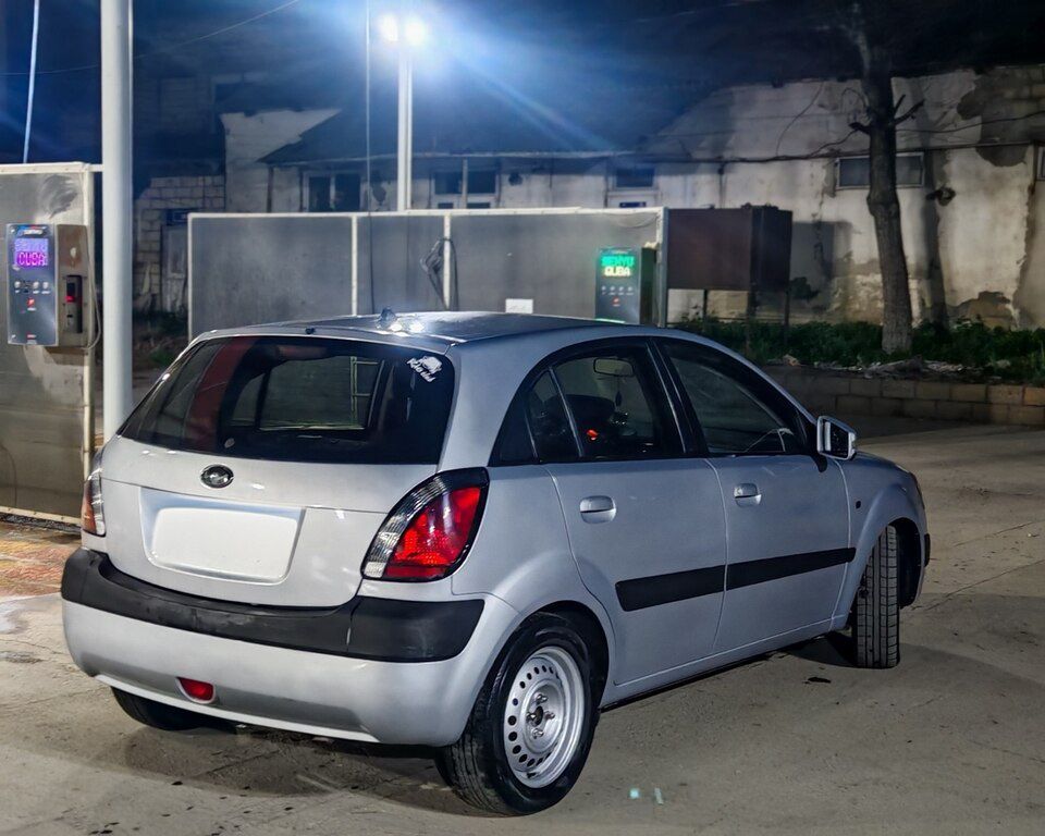 Kia Rio, 1.5 L, 2007 il, 280 000 km — Avtomobillər, Quba (4)
