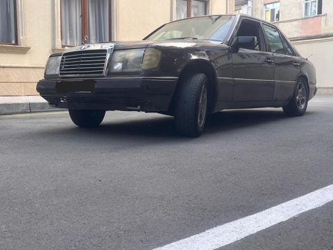Mercedes 220 E, 2.2 L, 1993 il, 600 000 km — Bakı