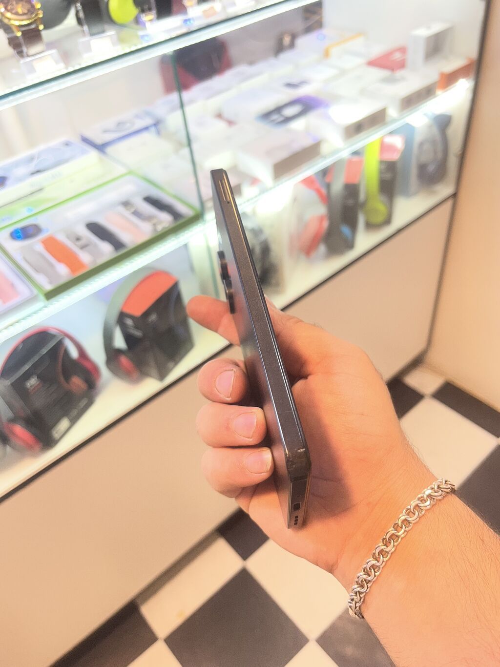Redmi 13C, 128 GB, rəng - Boz, Zəmanət, Barmaq izi, İki sim kartlı — Elektronika, Gəncə (3)