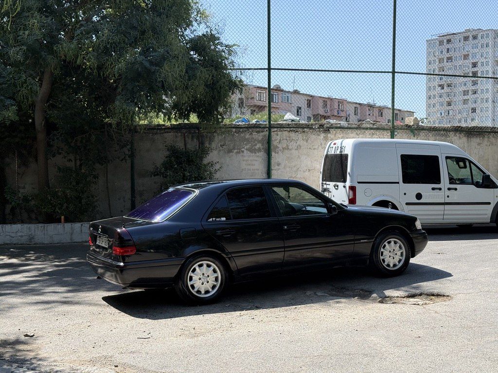 Mercedes C 180, 1.8 L, 1995 il, 240 545 km — Avtomobillər, Bakı (7)