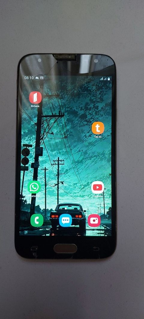 Samsung Galaxy J3 2017, 16 GB, rəng - Qara, Qırıq — Bakı