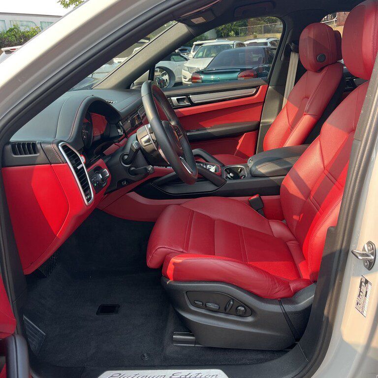 Porsche Cayenne Coupe, 3.0 L, 2023 il, 82 077 km — Avtomobillər (12)