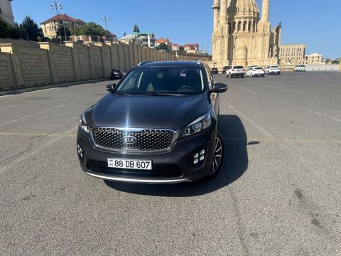 Kia Sorento, 2.0 L, 2016 il, 186 000 km — Bakı