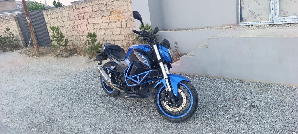 S250 — Motosikletlər, Bakı (3)