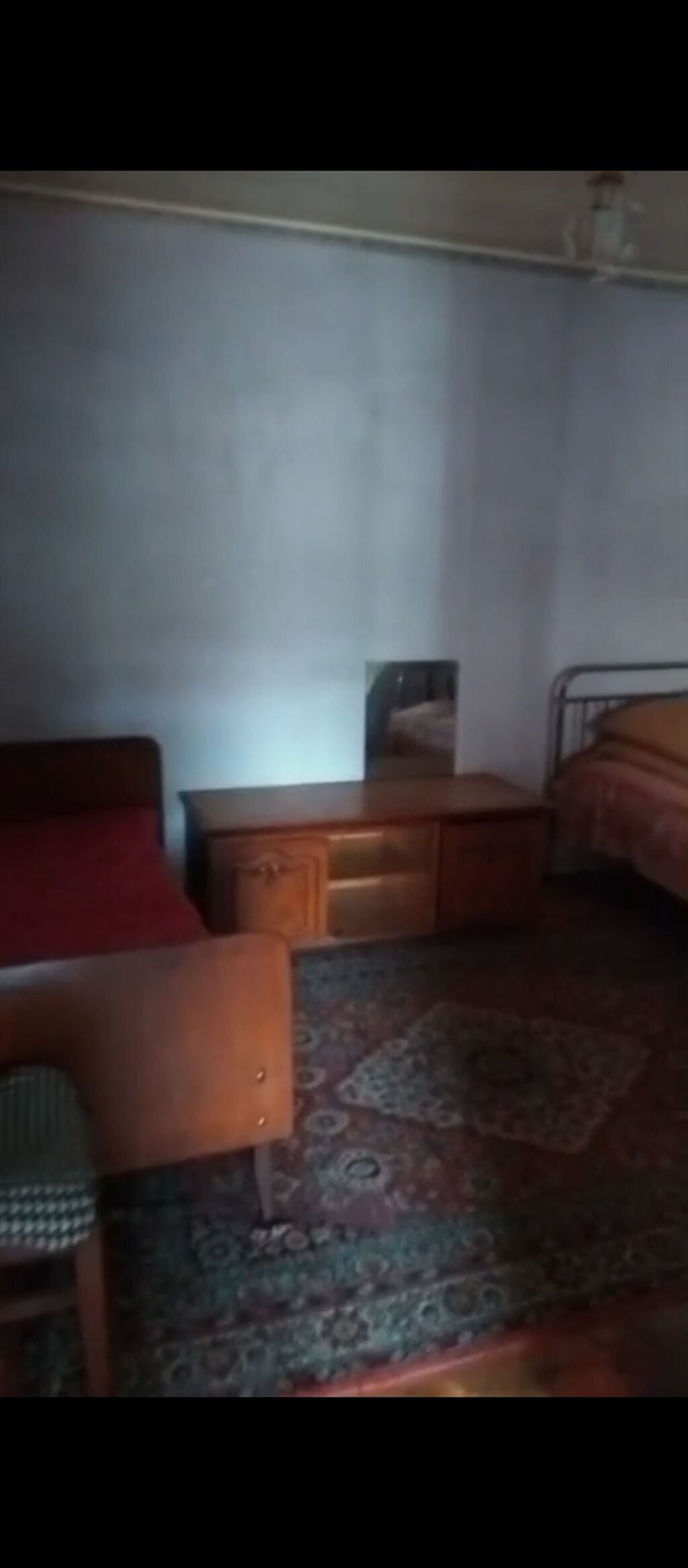 Ev Xətai rayonAğ Şəhər tərəfdə 8 noyabr prospektində köhnə — Daşınmaz əmlak, Sabirabad (4)