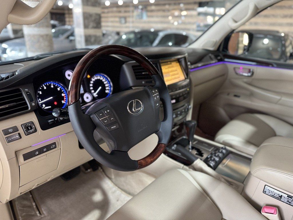 Lexus LX 570, 5.7 L, 2010 il, 235 000 km — Avtomobillər, Bakı (10)