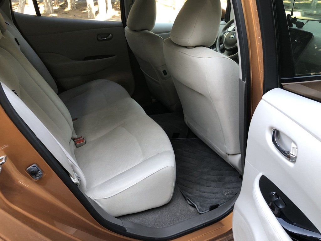 Nissan Leaf, 24 kWh, 2015 il, 41 700 km — Avtomobillər, Sumqayıt (9)