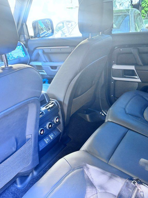 Land Rover Defender, 3.0 L, 2023 il, 33 000 km — Avtomobillər, Bakı (12)