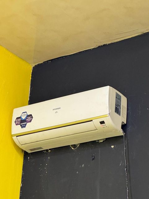 Kondisoner 45kv 250 azn satilir‼ unvan ehmedli kod0006y sekine — Bakı