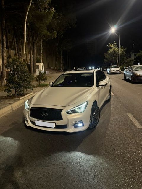 Infiniti Q50, 2.1 L, 2016 il, 155 000 km — Bakı