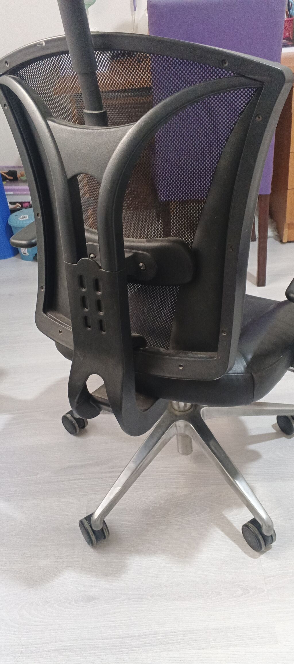 Erqonomik ofis kreslosu - Baş dəstəyi: hündürlüyü və bucağı — Ofis mebeli, Xırdalan (4)