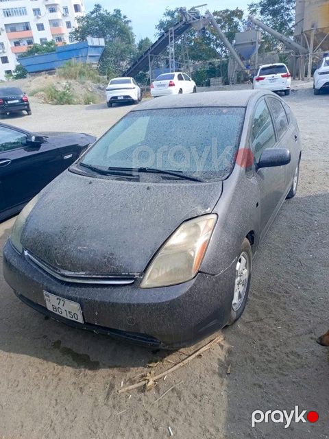 Toyota Prius, 1.5 L, 1.3 kWh, 2008 il, 298 000 km