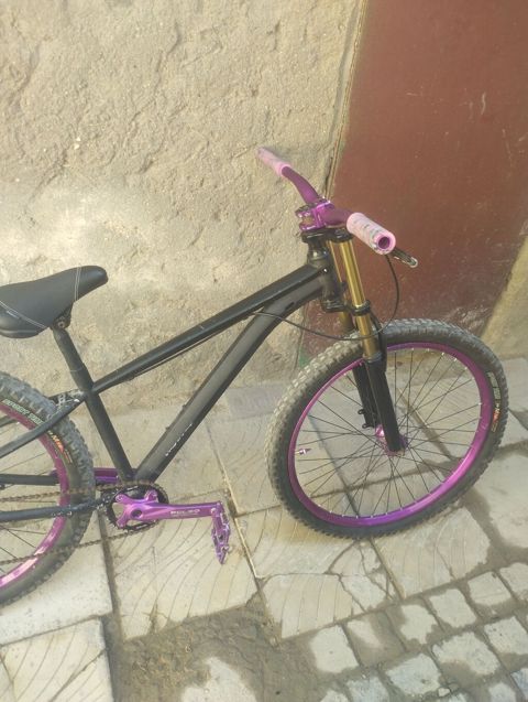 Endirim olacaq vasap yaxın Freeride/dirtdrop tərzində yığılmış dağ