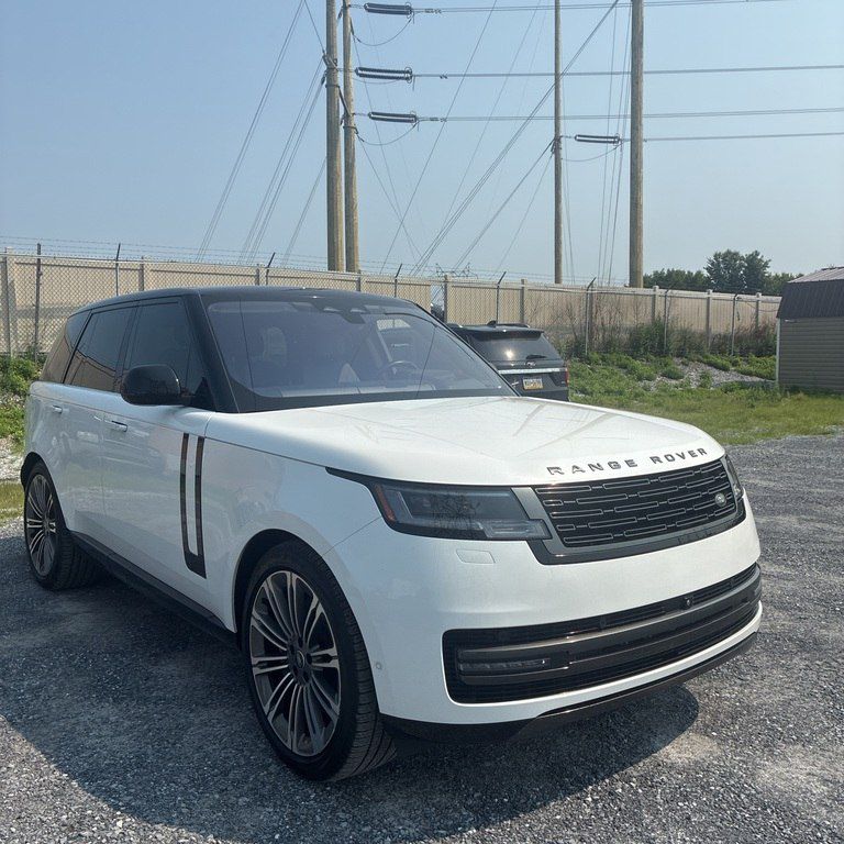 Land Rover Range Rover, 4.4 L, 2023 il, 83 686 km — Avtomobillər (3)