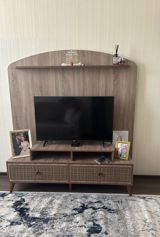 Tahirə xanım Tv stend yeni kimidir çox evdən çıxmalıdır — Furniture