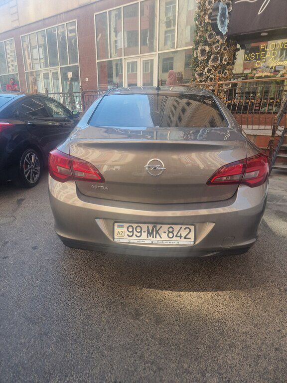 Opel Astra, 1.6 L, 2016 il, 76 000 km — Avtomobillər, Bakı (5)