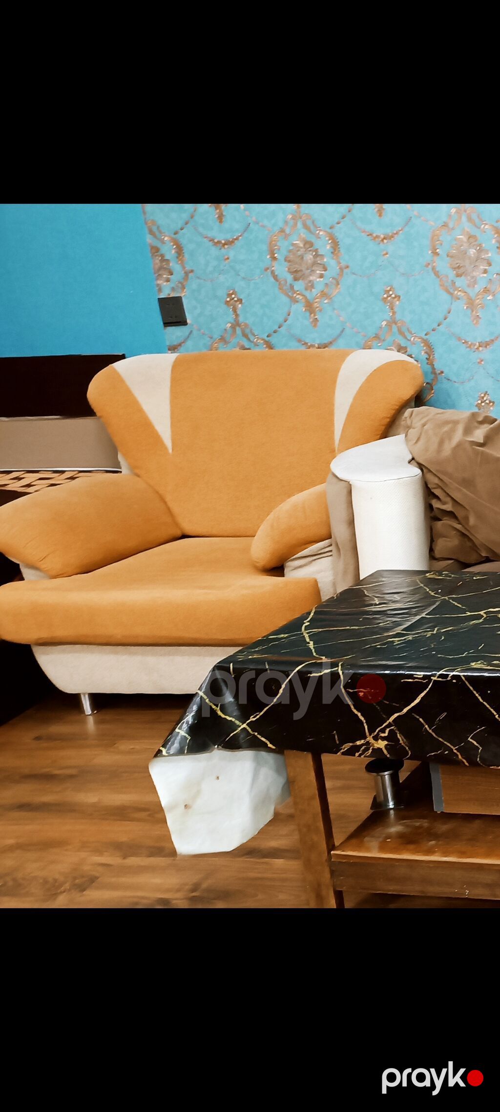Tek mini divan 25 man satilir. 2 kreslosu da var kreslolarla — Mebel, Bakı (4)