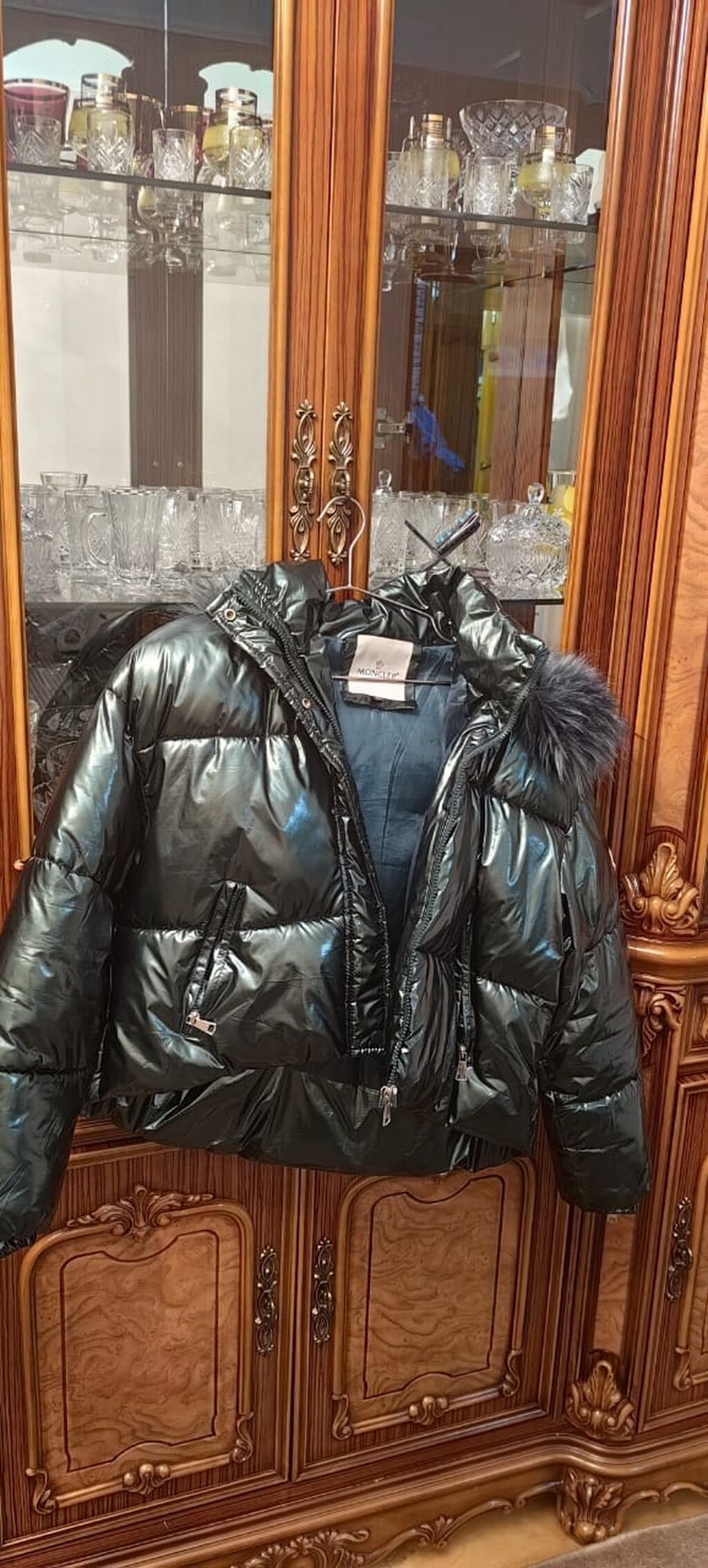 Moncler qadın qış kurtkası - Model: qısa, puffy (şişmə) qış kurtkası — Kurtkalar, Bakı (4)