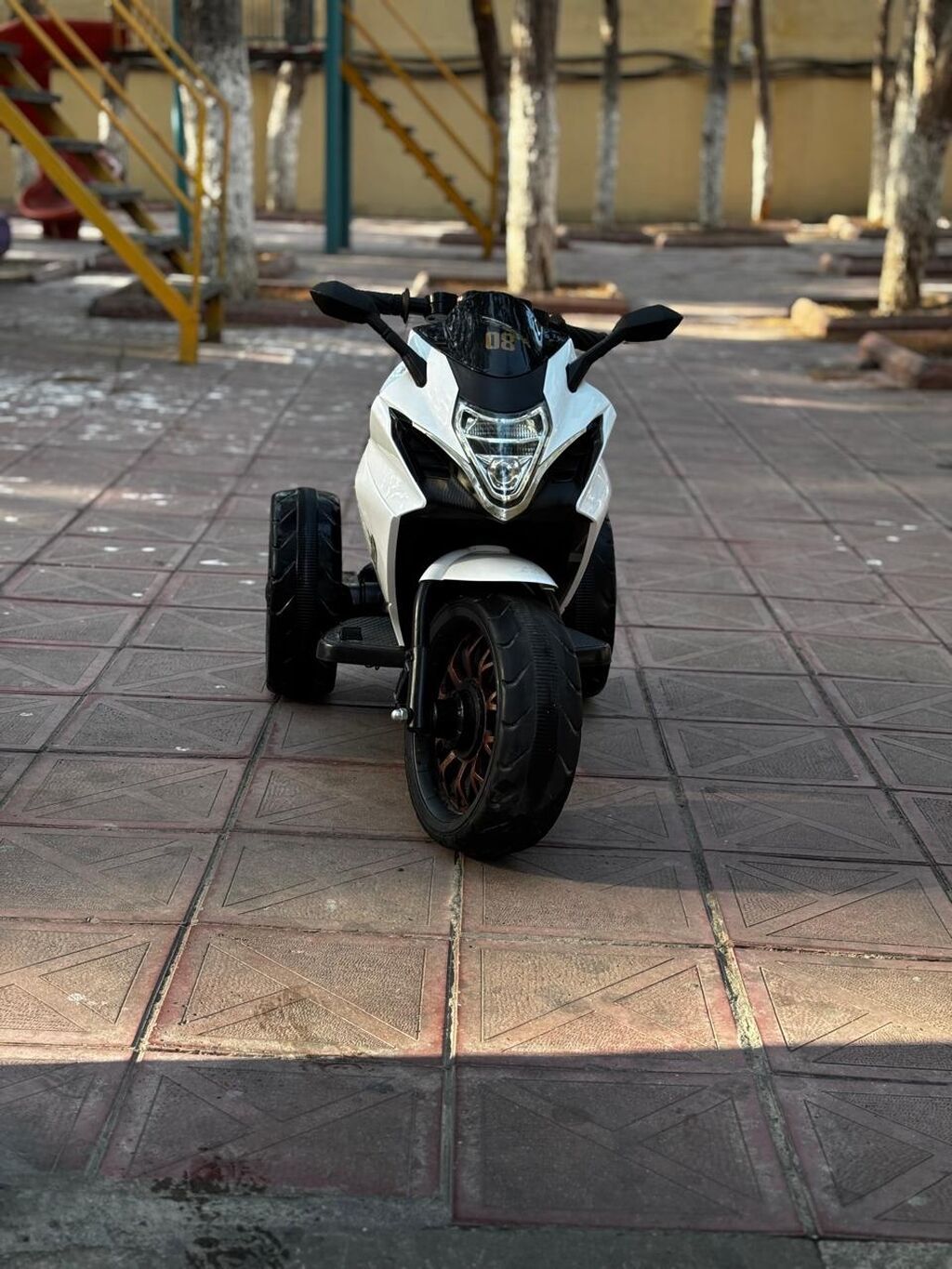 Uşaq üçün elektrikli üçtəkərli motosiklet - Model: “New Youth 08” — Oyuncaqlar, Bakı (2)