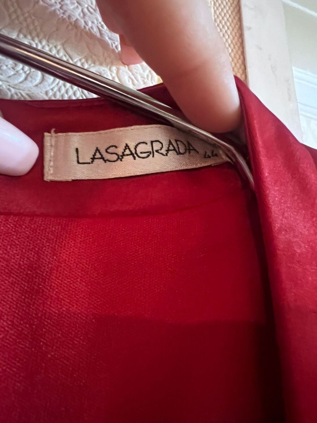 Lasagrada qırmızı ziyafət libası - Brend: Lasagrada (etiket üzərində) — Şəxsi əşyalar, Bakı (2)