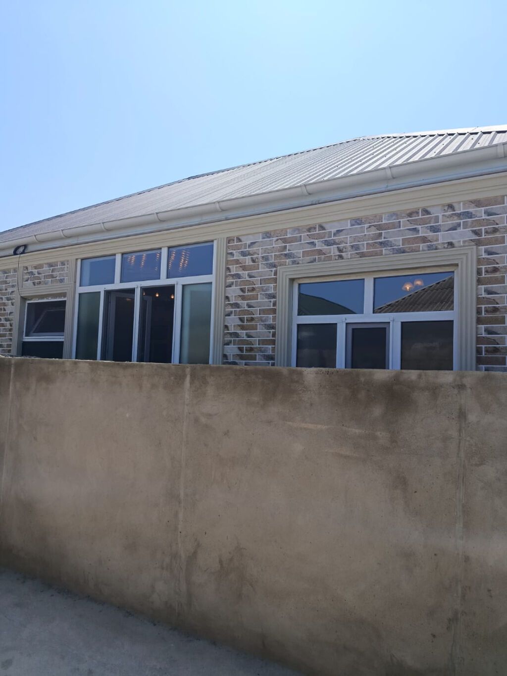 120 kv. m, 4 otaqlı, Kombi, Qaz, İşıq — Daşınmaz əmlak, Bakı (10)