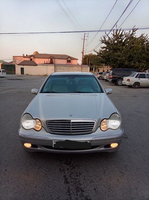 Mercedes C 240, 2.6 L, 2000 il, 296 000 km — Bakı