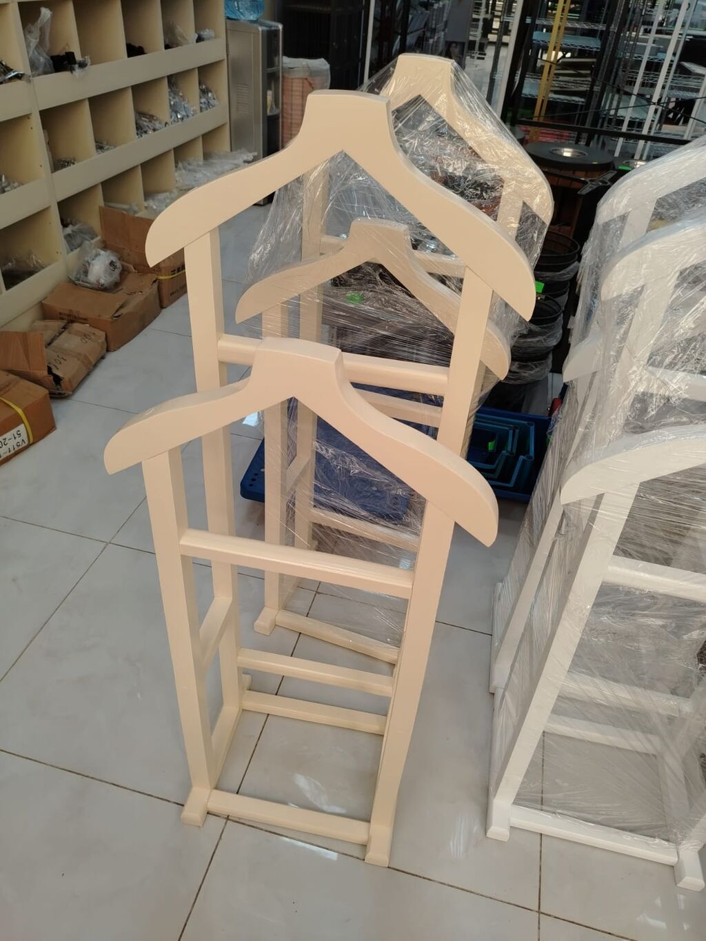 Taxta geyim asılqanı – valet stendi - Material: bərk ağac (taxta — Mebel, Digah (10)