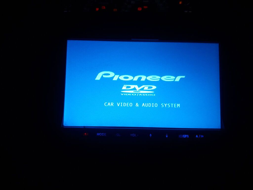 Pioneer monitor maşın maqnitafonu satılır. Qiymət: 300 AZN, qiymətdə — Elektronika, Bakı