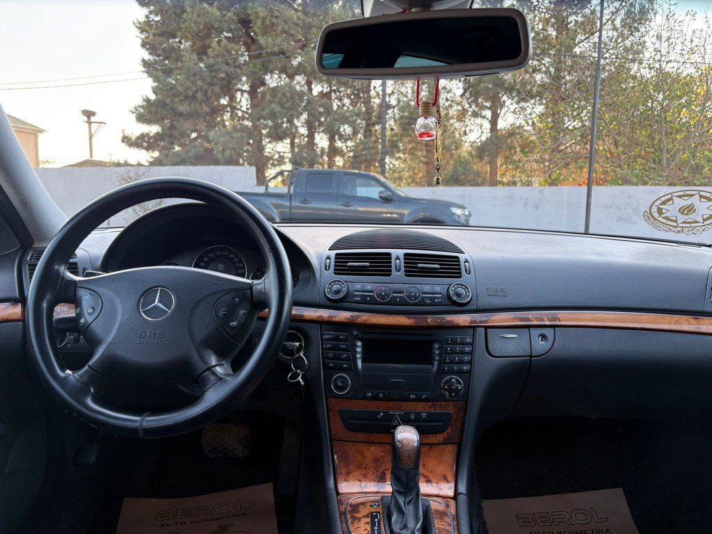 Mercedes E 240, 2.6 L, 2004 il, 274 000 km — Avtomobillər, Bakı (8)