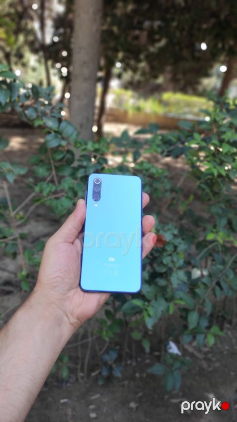 Xiaomi Mi 9, rəng - Mavi, Simsiz şarj