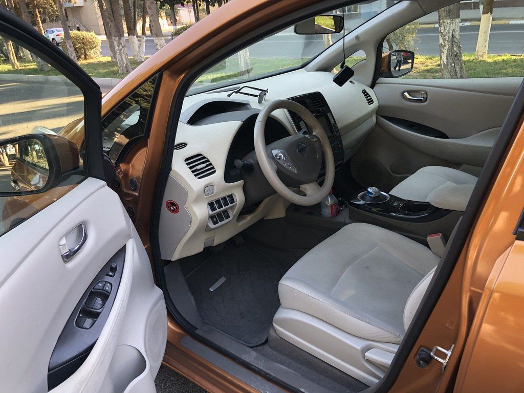 Nissan Leaf, 24 kWh, 2015 il, 41 700 km — Avtomobillər, Sumqayıt (4)
