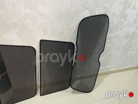 Lexus LX570 üçün yan pəncərə ve arxa günəşlikləri (set) - Model — Bakı