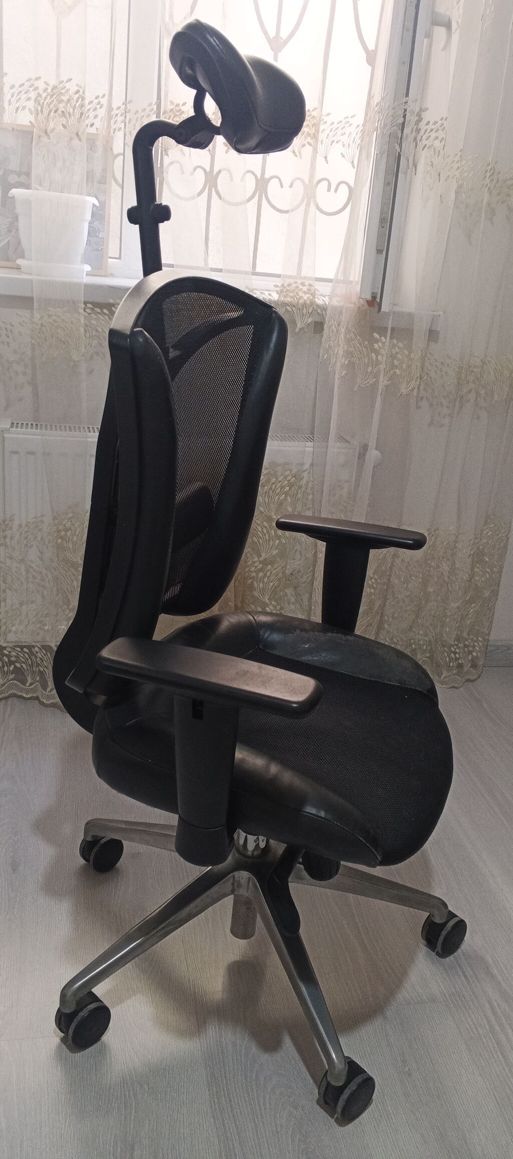 Erqonomik ofis kreslosu - Baş dəstəyi: hündürlüyü və bucağı — Ofis mebeli, Xırdalan (3)