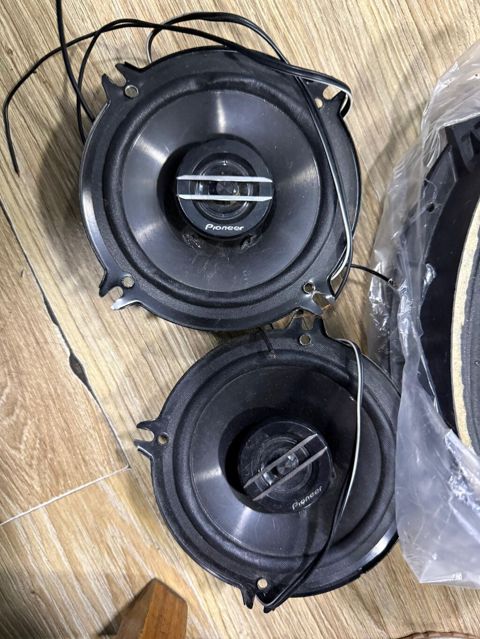 Avtomobil üçün audio dəst Tərkib: - 2 ədəd Pioneer koaksial dinamik — Bakı