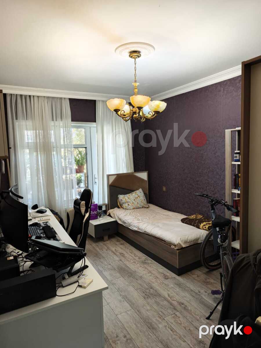 Satılır 4 otaqlı köhnə tikili 110 m² — Mənzil, Bakı (6)