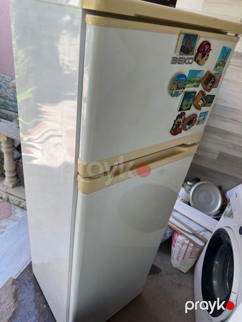 Beko soyuducu 150 AZN satılır Eni 54 uzunluqu 157 Unvan sabuncu AFA