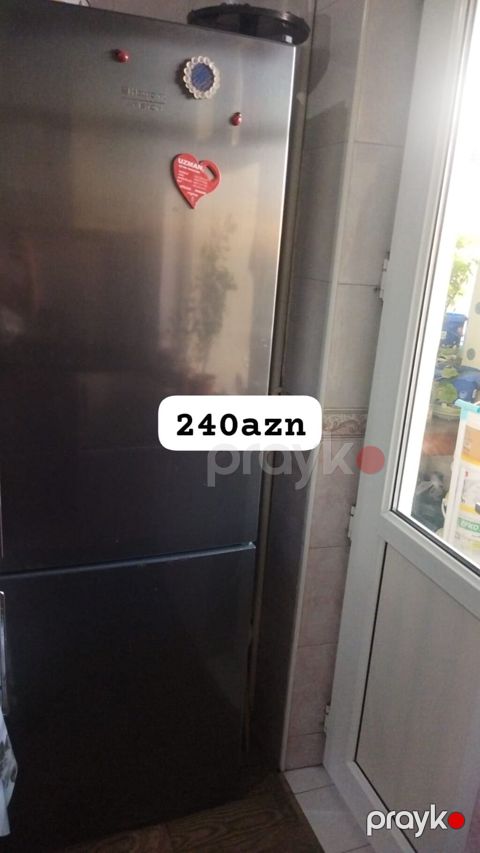 İşlənmiş 2 qapılı Hotpoint Ariston Soyuducu Satılır, rəng - Boz