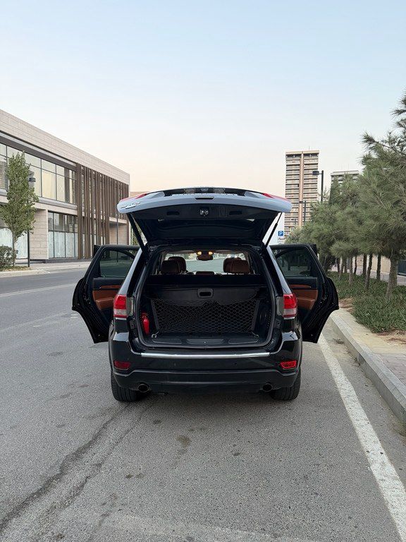 Jeep Grand Cherokee, 5.7 L, 2012 il, 315 500 km — Avtomobillər, Bakı (7)
