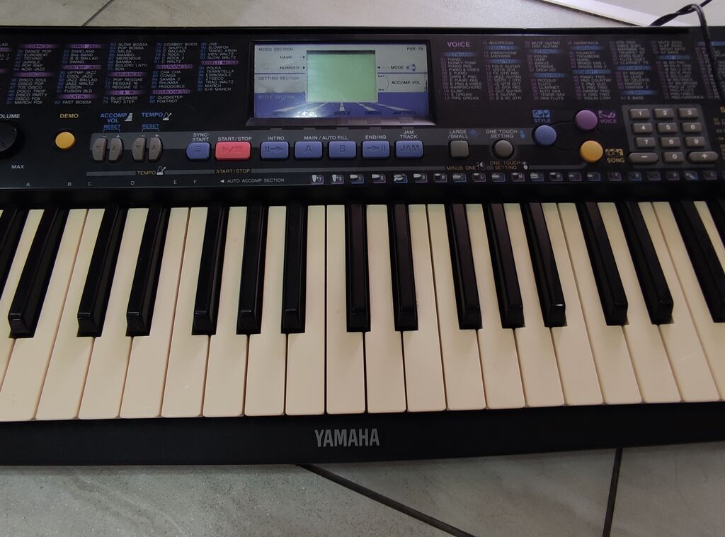 Sintezator, Yamaha, İşlənmiş, Ünvandan götürmə — Mallar, Bakı (2)