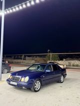 Mercedes E 230, 2.3 L, 1997 il, 360 000 km — Otomobil