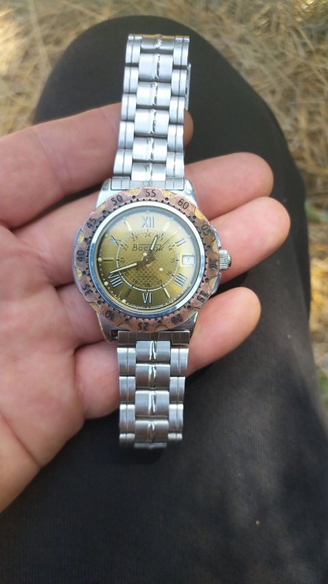 Vostok avtomatik mexaniki qol saatı - Brend: Vostok (Rusiya istehsalı — Bakı