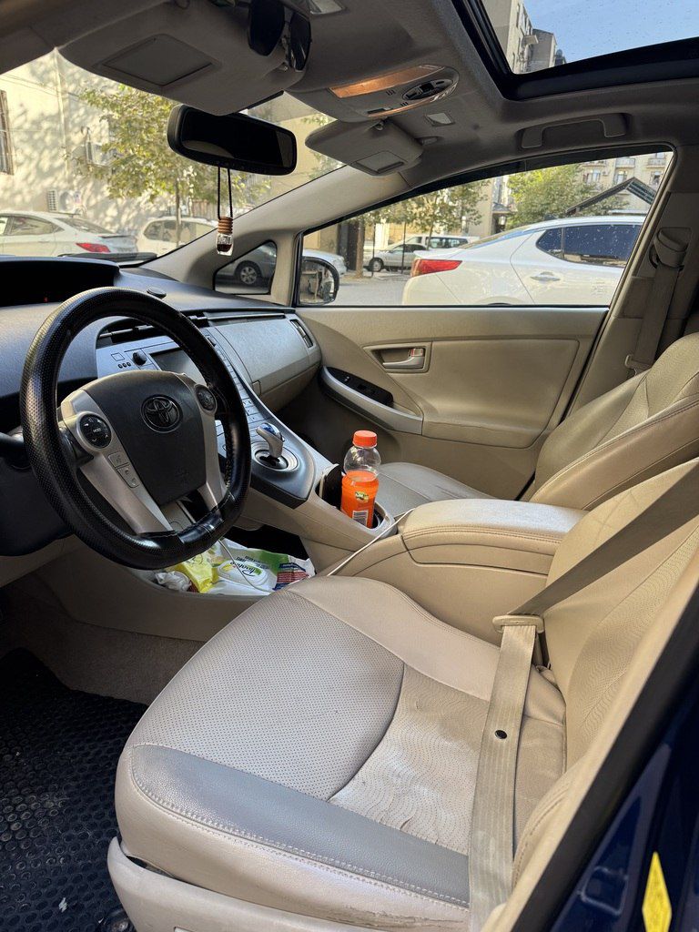 Toyota Prius, 1.8 L, 1.3 kWh, 2010 il, 236 917 km — Avtomobillər, Bakı (2)