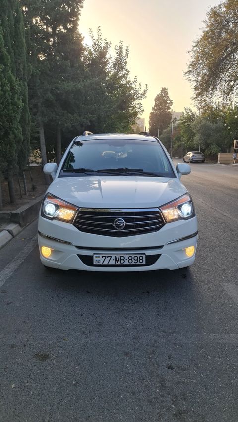 Ssangyong Korando Family: 2 l 2015 il 217500 km Van/Minivan — Bakı