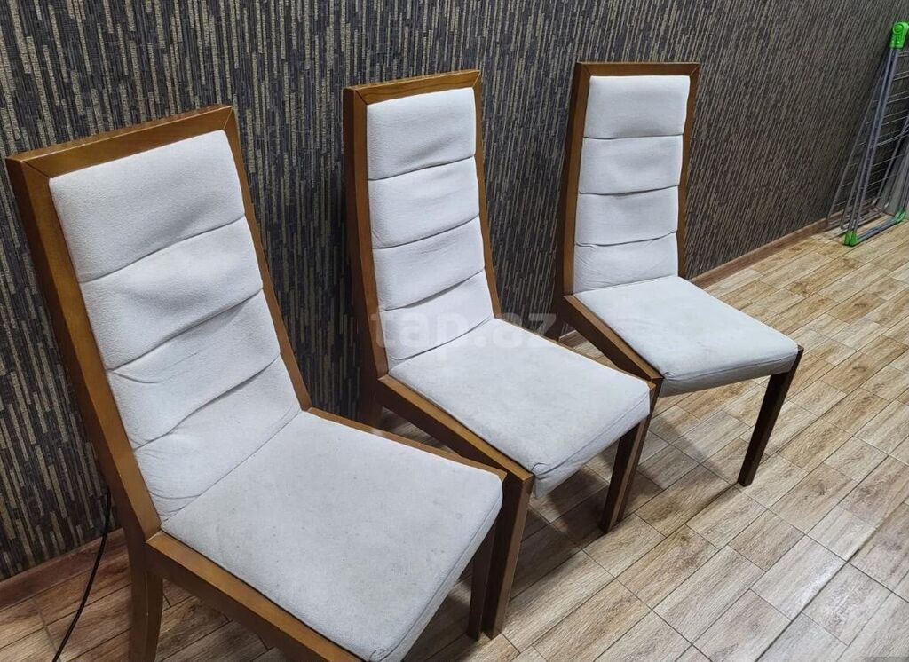 3ədəd oturacaq satılır birlikdə qiymət 50azn ünvan Biləcəri Sevg 3432 — Stullar, Digah