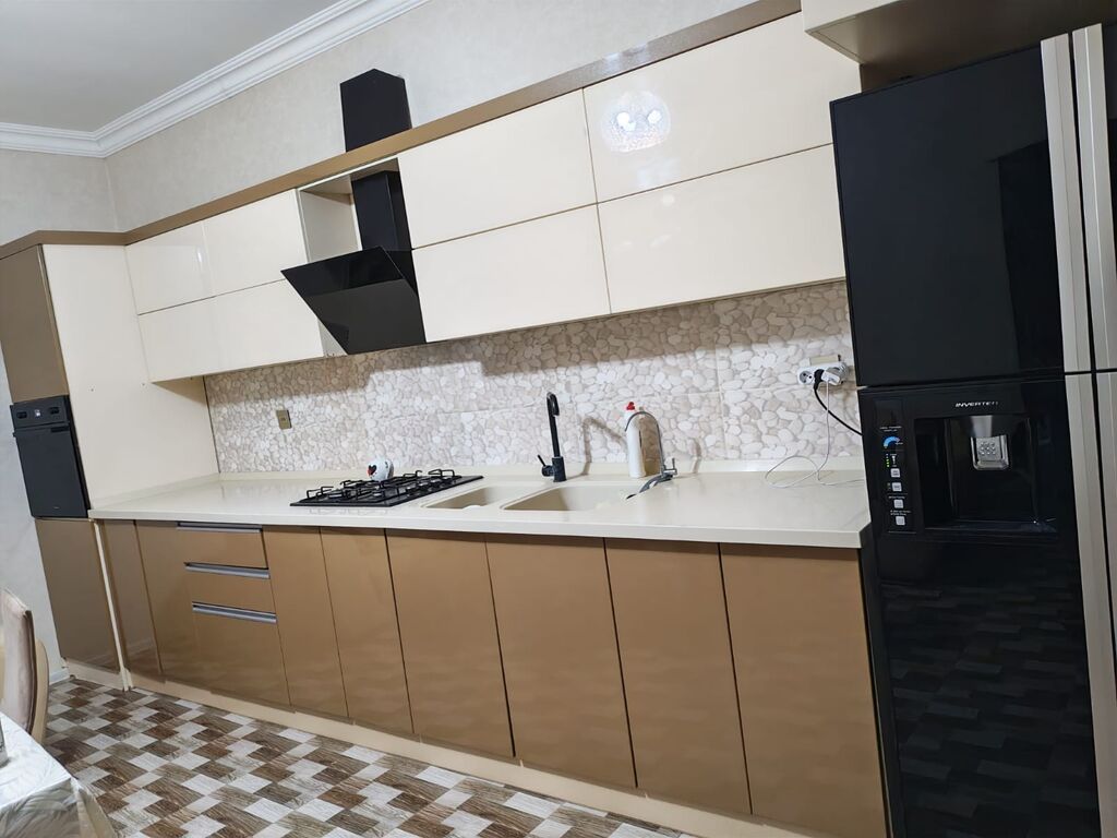 Yasamalda, Kaktus yaxınlığında 5 tələbə qız üçün HƏR BİR Şəraitli — Mallar, Bakı (10)