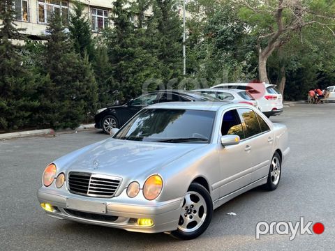 Mercedes E 220, 2.2 L, 2001 il, 590 000 km — Bakı