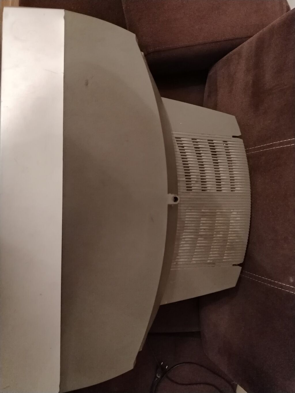 Samsung CRT televizor Xüsusiyyətlər: - Korpus: gümüşü rəng, ön — Televizorlar, Bakı (3)