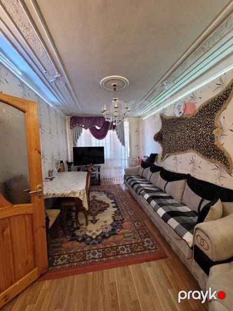 2-otaqlı mənzil, 1-ci mkr., 51 m²