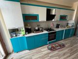 Mətbəx mebeli dəsti Ustunde bidene masa ustu qaz verilir bide moykasi — Мебель