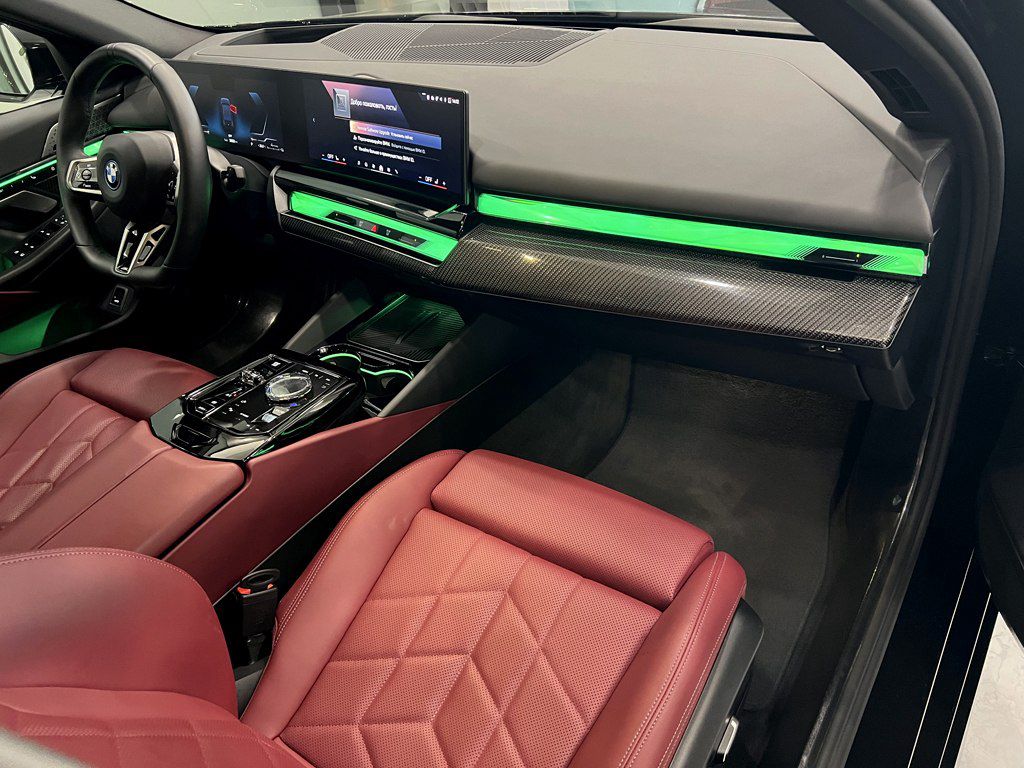 BMW 530e, 2.0 L, 19.4 kWh, 2024 il, 29 500 km — Avtomobillər, Bakı (9)